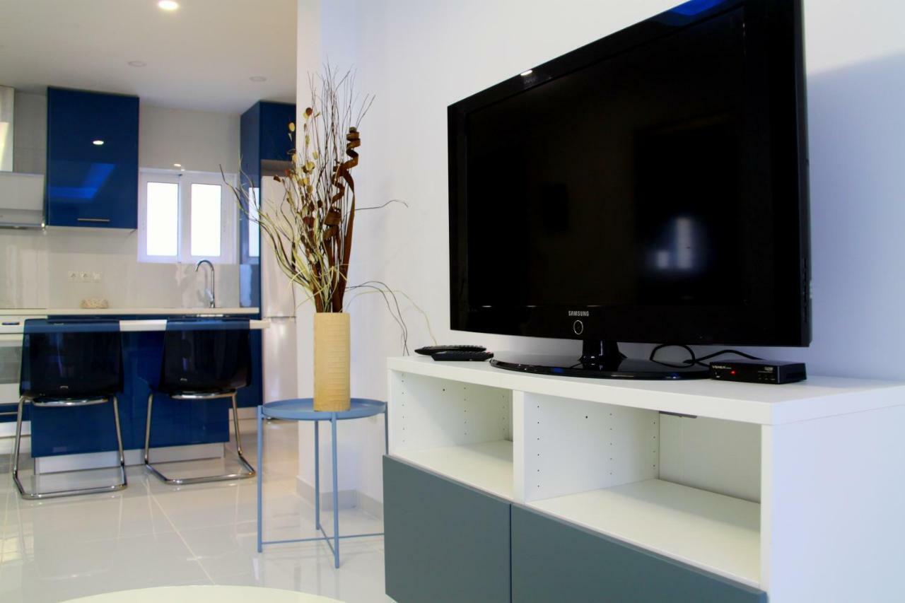 Thiseos 319. Beautiful Apartments Near The Cultural Center Of The Capital. Athens Exterior photo